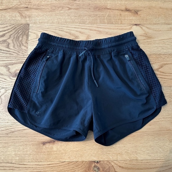Athleta Girl Shorts (Size L) - Picture 4 of 6